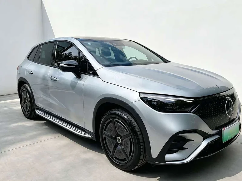 Mercedes-Benz EQE SUV — фото 2