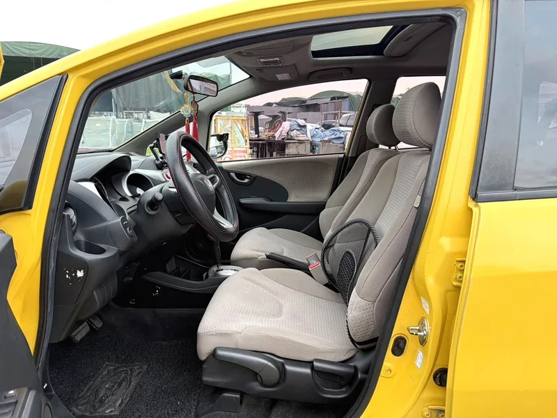 Honda Fit — фото 6