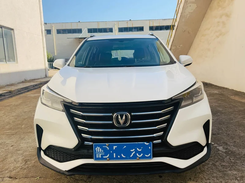 Changan CS15 — фото 2