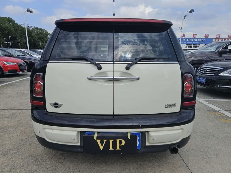 Mini Clubman — фото 11