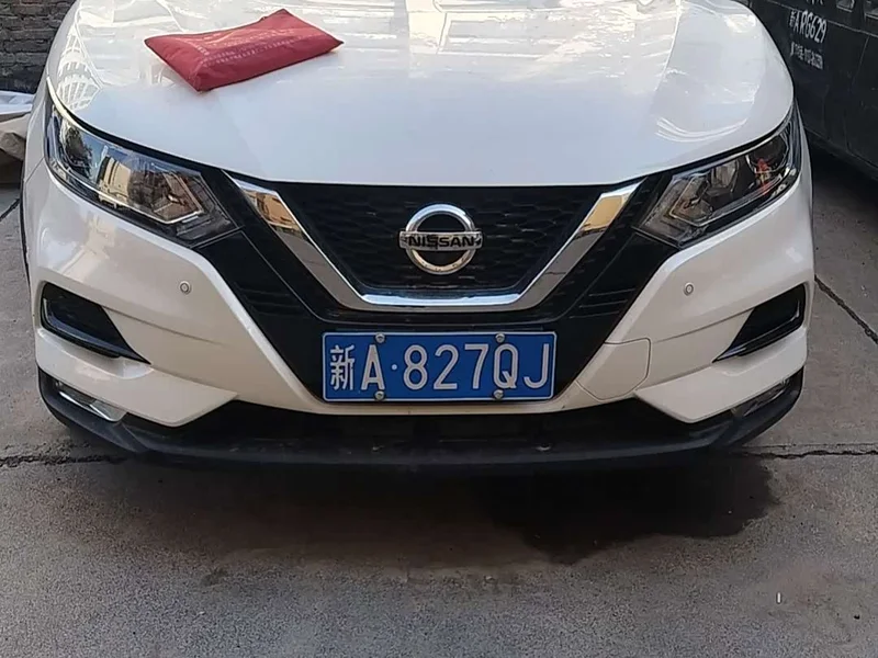 Nissan Qashqai — фото 2