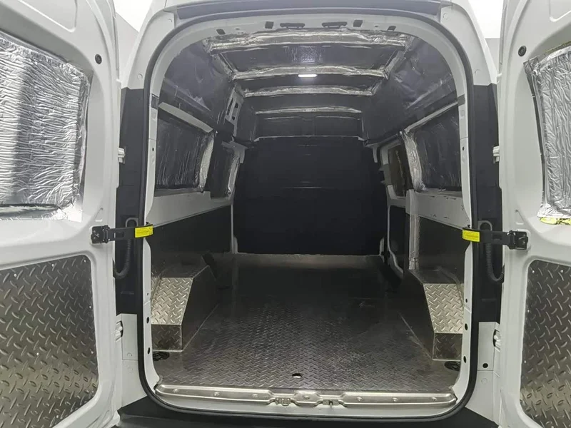 Iveco Juxing — фото 16