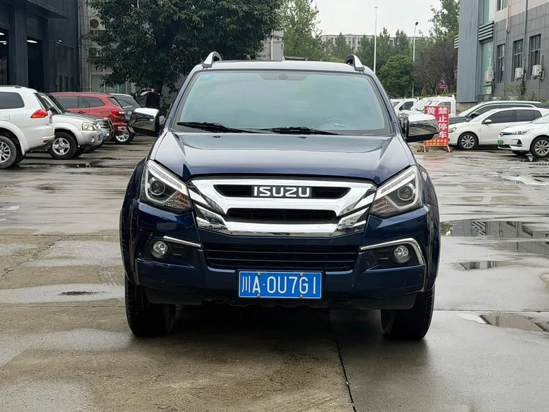 Isuzu D-MAX — фото 2