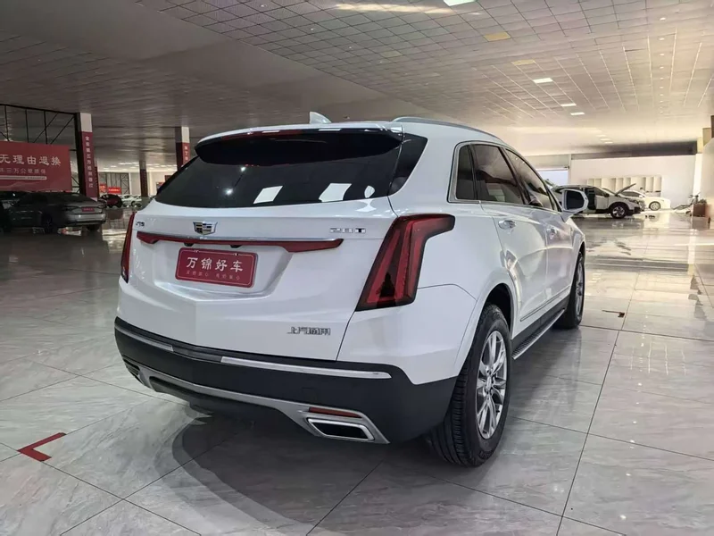 Cadillac XT5 — фото 4