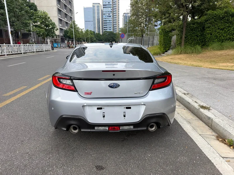Subaru BRZ — фото 5