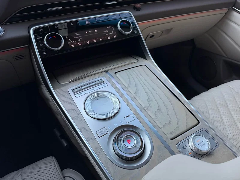 Genesis GV80 — фото 17