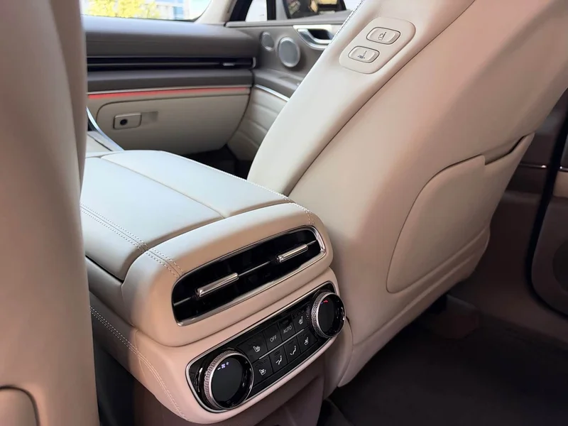 Genesis GV80 — фото 18