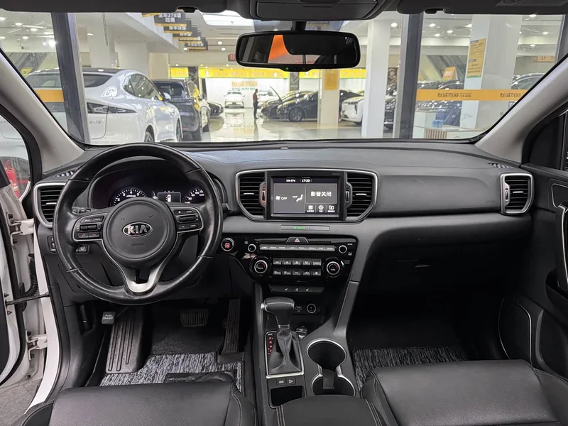 Kia KX5 — фото 10
