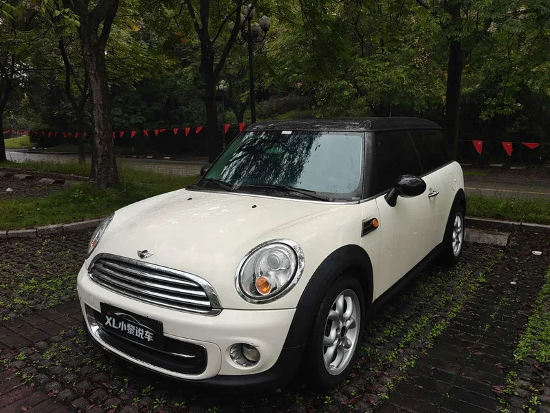Mini Clubman — фото 1