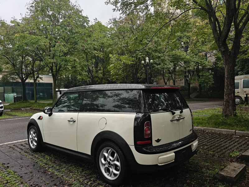 Mini Clubman — фото 16
