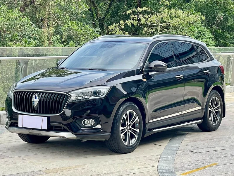 Borgward BX7 — фото 1
