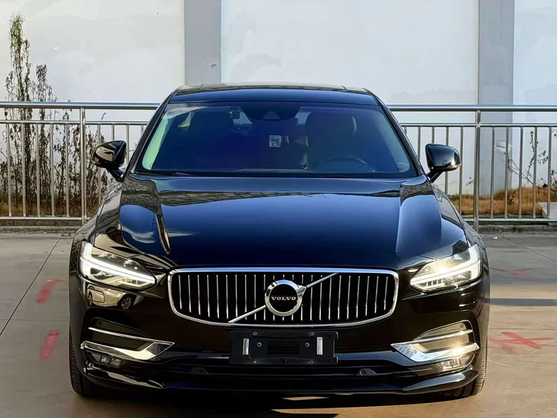 Volvo S90 — фото 2