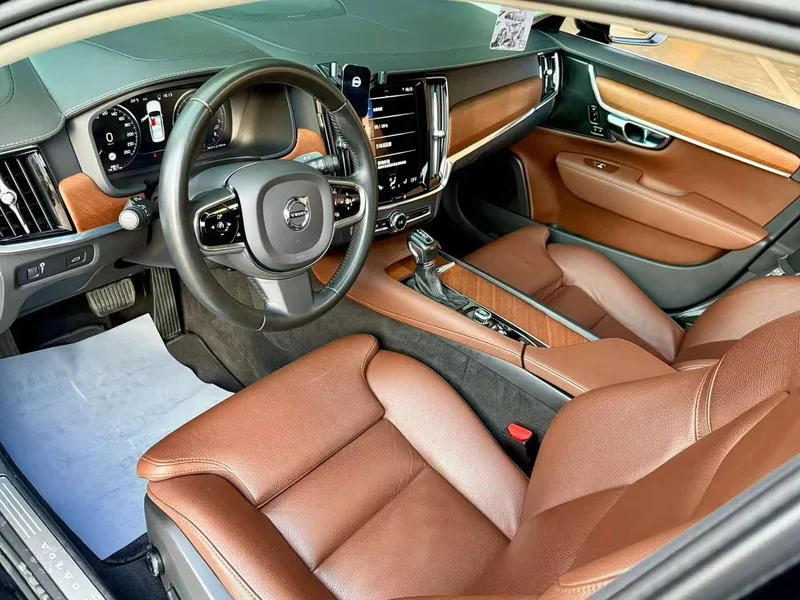 Volvo S90 — фото 6