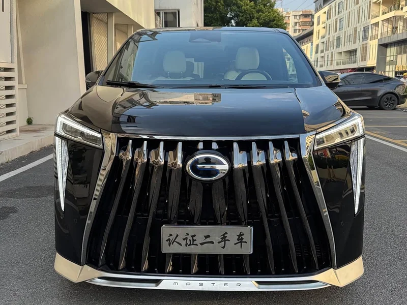 GAC Trumpchi M8 — фото 2