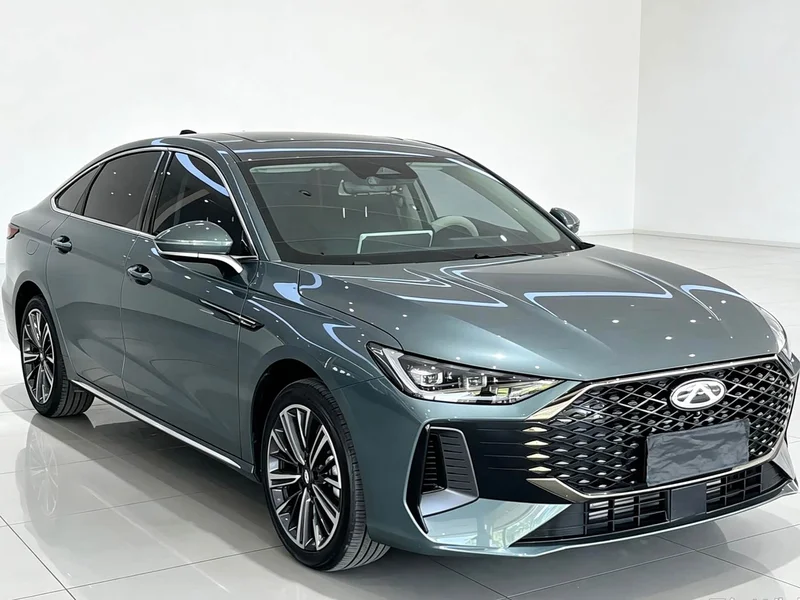 Chery Arrizo 8 Pro — фото 3