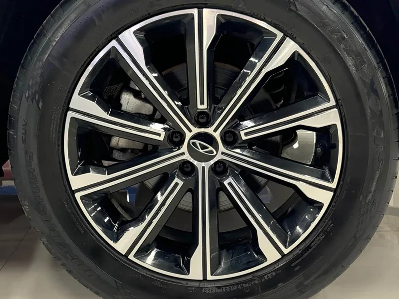 Chery Tiggo 9 — фото 23