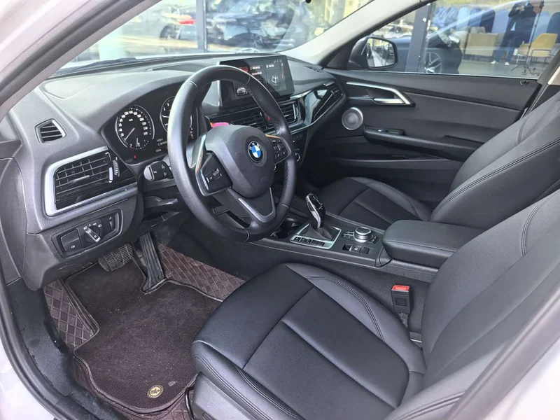 BMW 1-Series — фото 7
