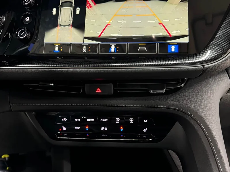 Buick Envision Plus — фото 13