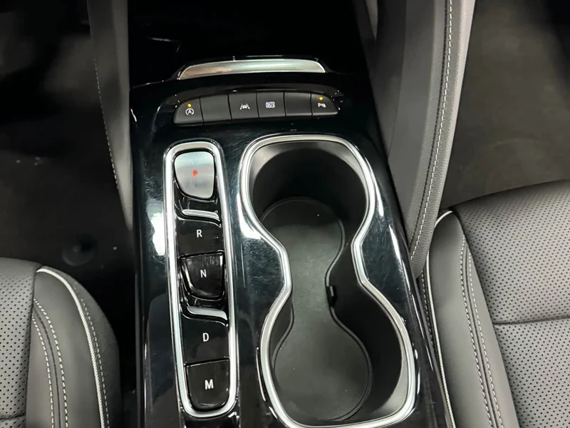 Buick Envision Plus — фото 15