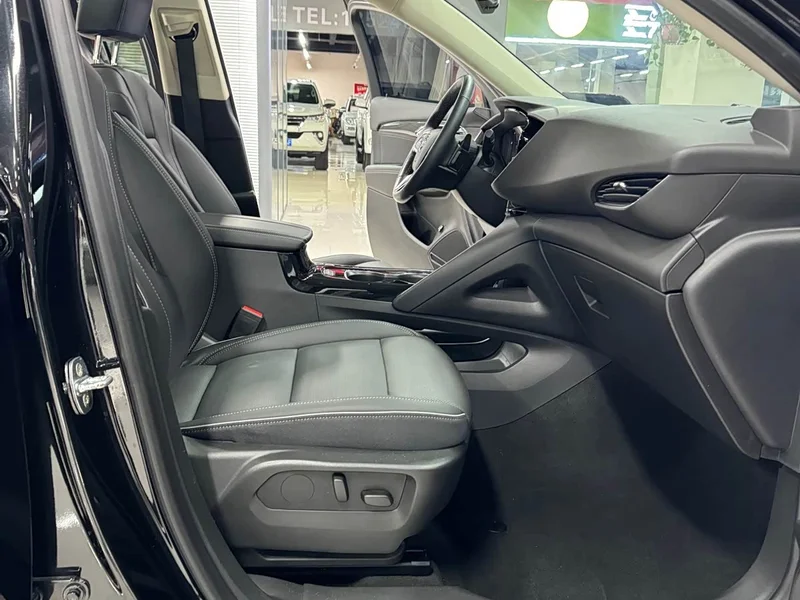 Buick Envision Plus — фото 17