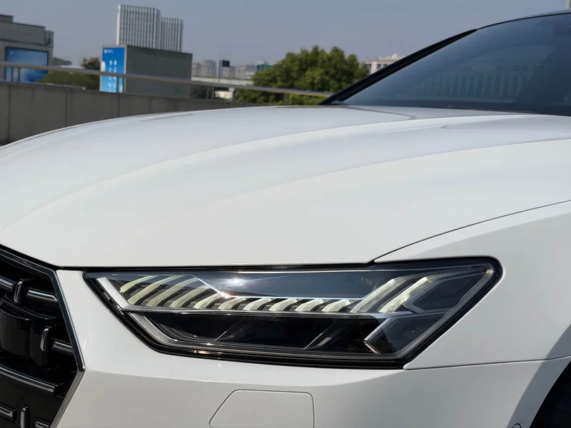 Audi A7L — фото 4