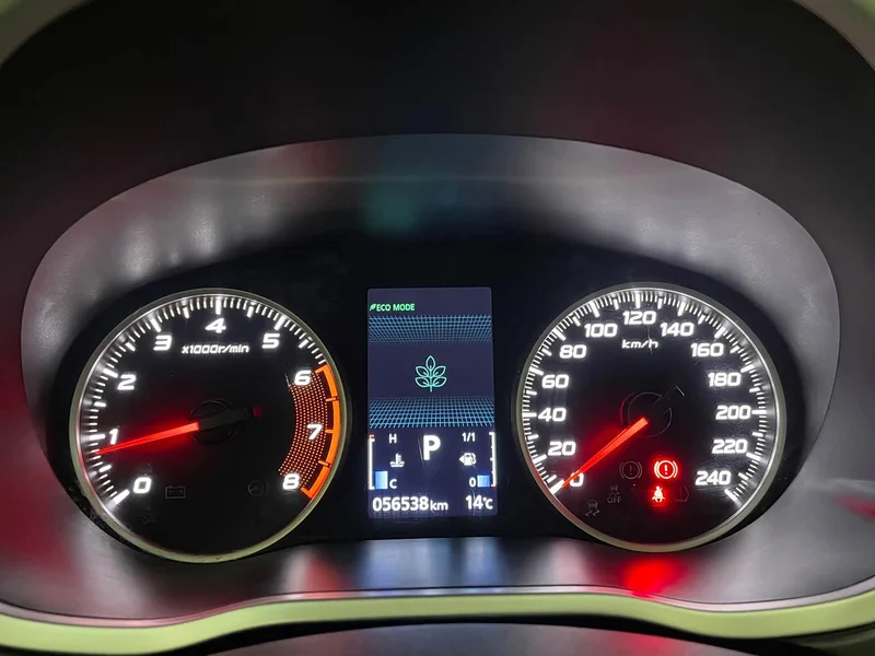 Mitsubishi Eclipse Cross — фото 11