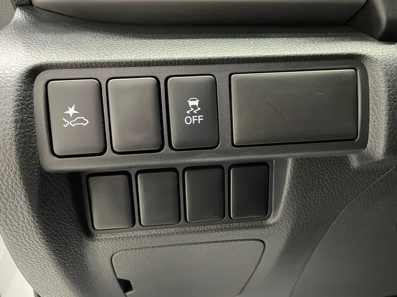 Mitsubishi Eclipse Cross — фото 24