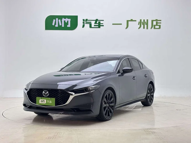Mazda 3 Axela — фото 1