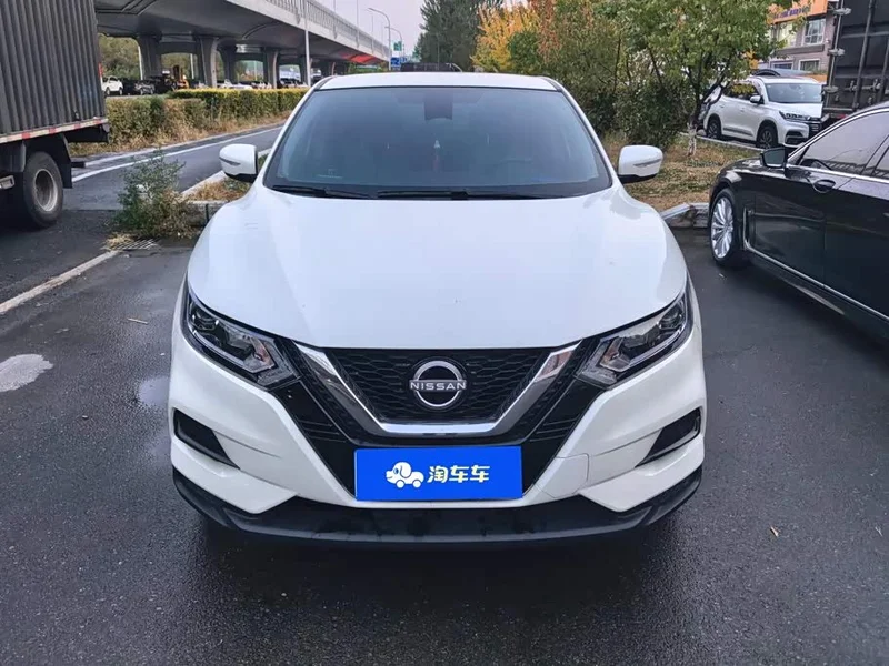 Nissan Qashqai — фото 2