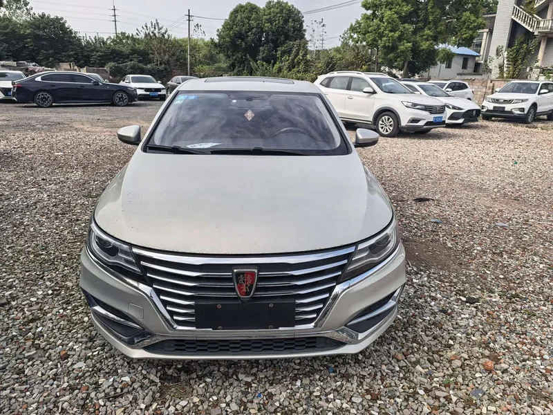 Roewe i6 New Energy — фото 1