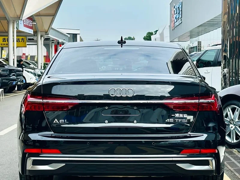 Audi A6L — фото 3