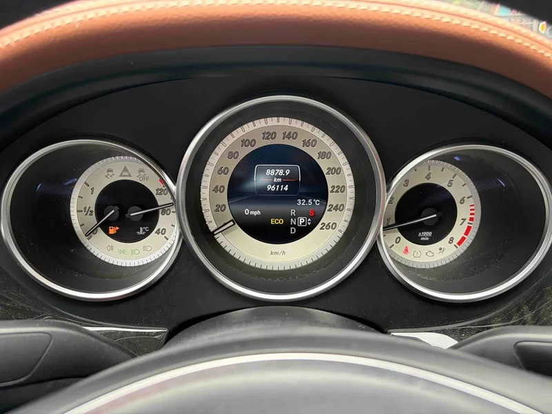 Mercedes-Benz CLS-Class — фото 15