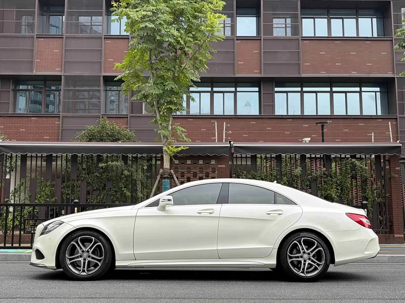 Mercedes-Benz CLS-Class — фото 5