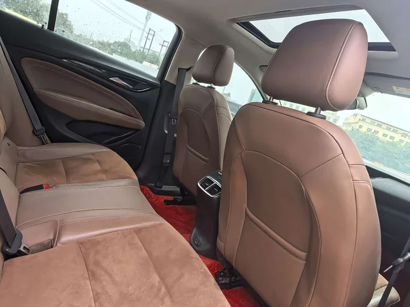 Buick Regal — фото 13