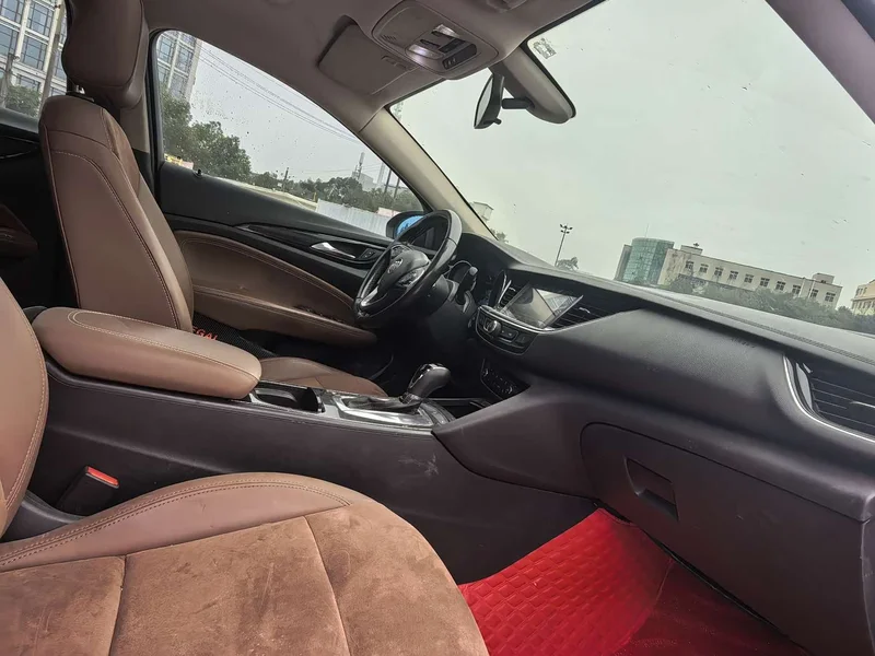 Buick Regal — фото 14