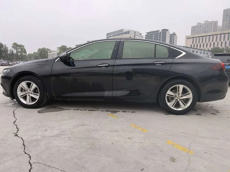 Buick Regal — фото 8