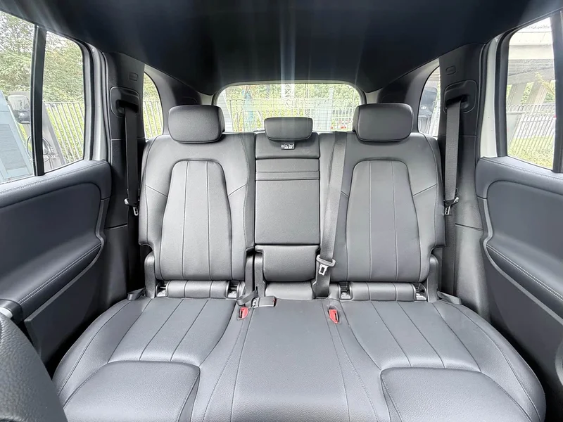 Mercedes-Benz EQB — фото 15