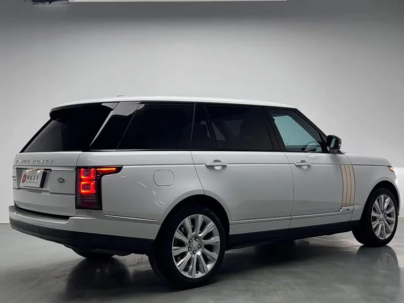 Land Rover Range Rover — фото 17