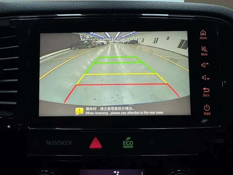 Mitsubishi Outlander — фото 13