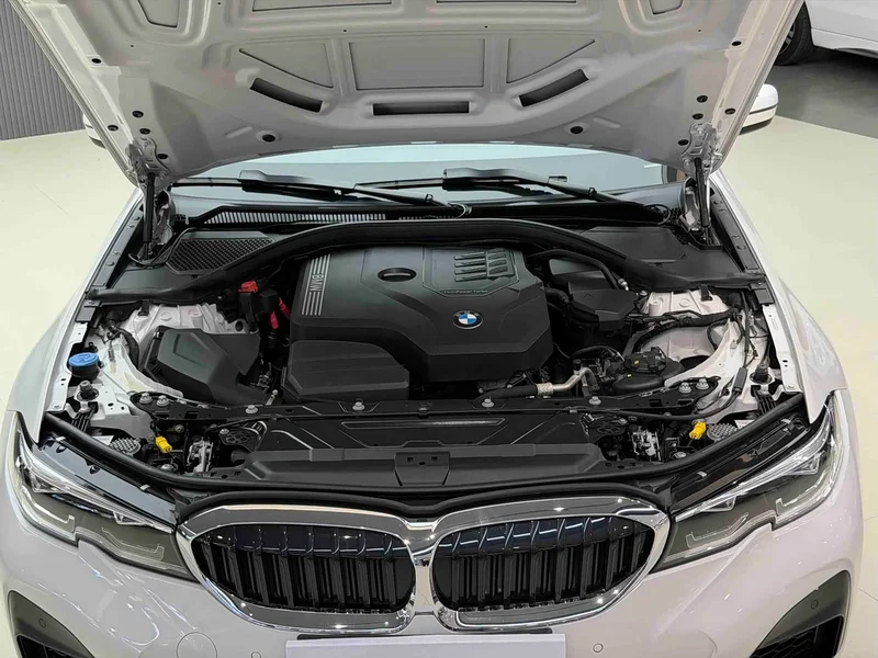 BMW 3-Series — фото 17