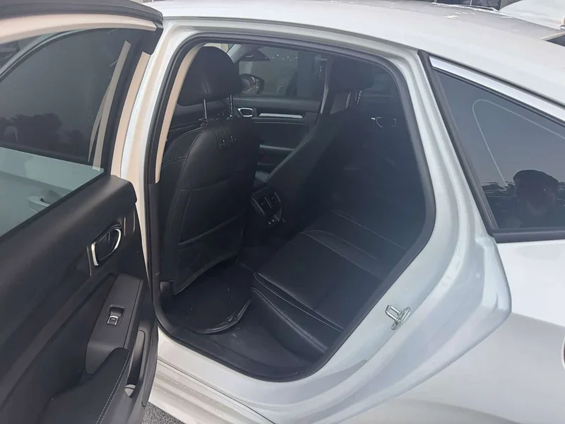 Honda Civic — фото 4