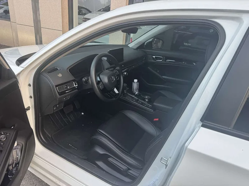 Honda Civic — фото 7