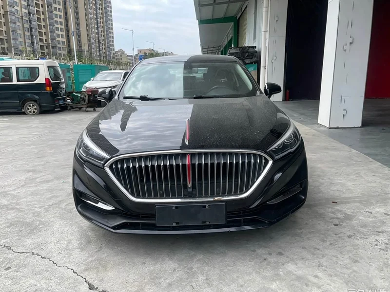 Hongqi H5 — фото 2
