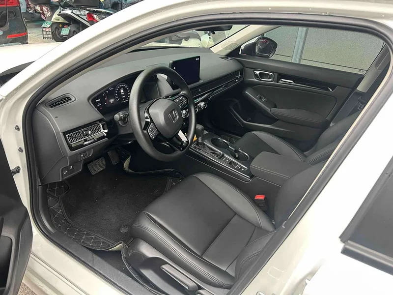 Honda Civic — фото 3