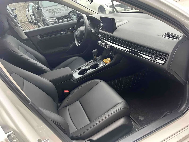 Honda Civic — фото 5
