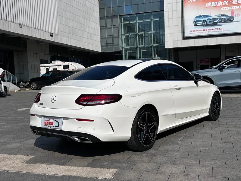Mercedes-Benz C-Class — фото 14