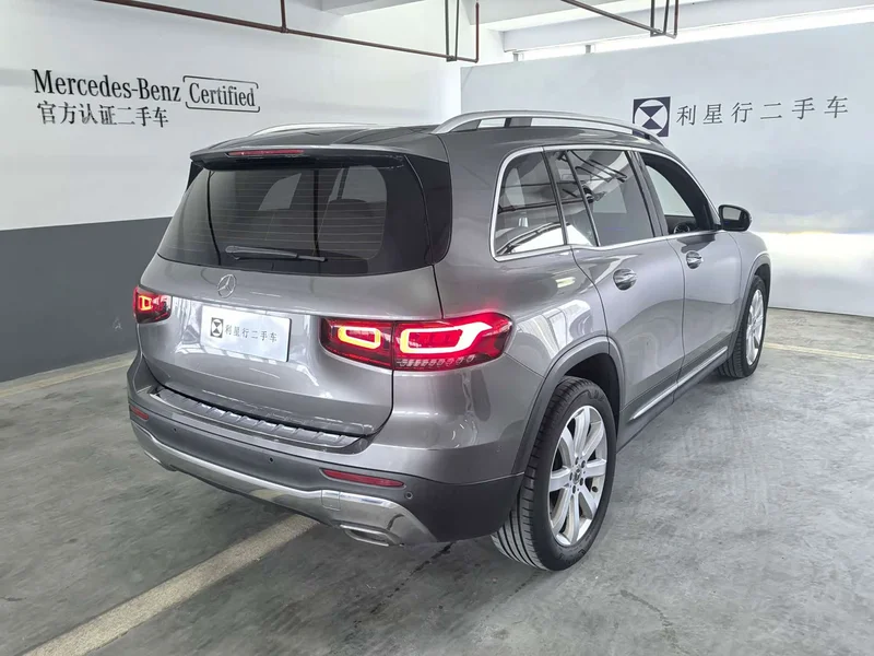 Mercedes-Benz GLB-Class — фото 10
