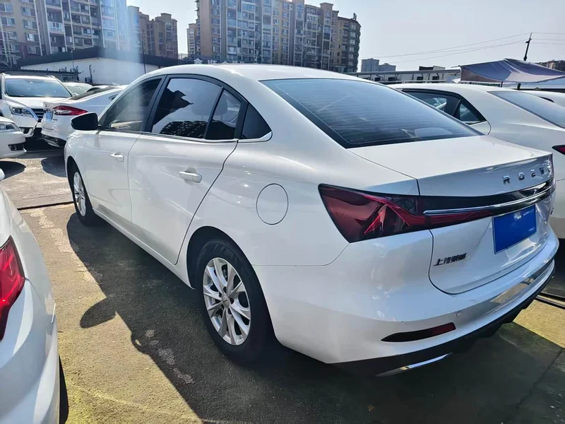 Roewe i5 — фото 12