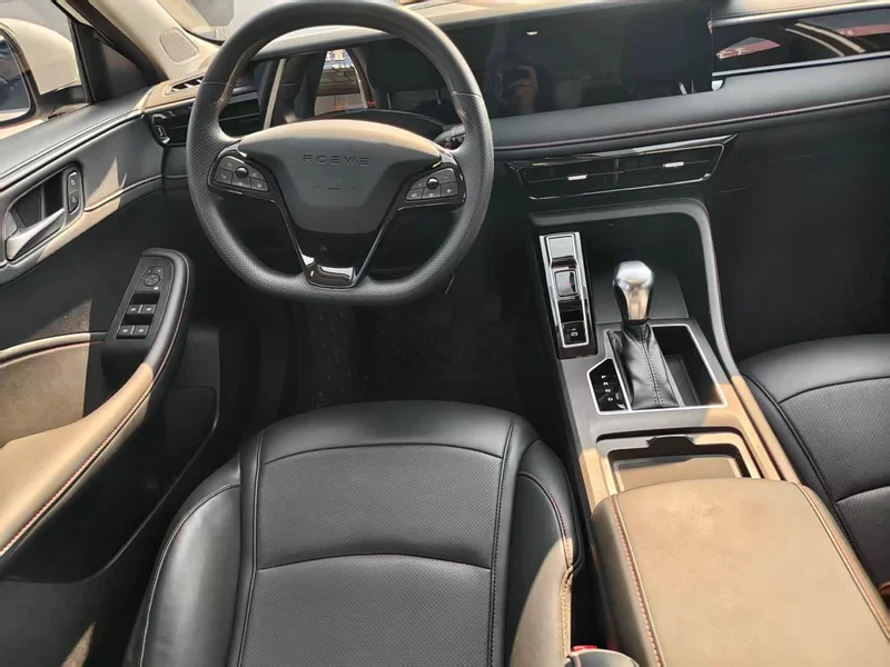 Roewe i5 — фото 9