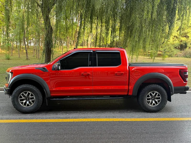 Ford F-150 Raptor — фото 9